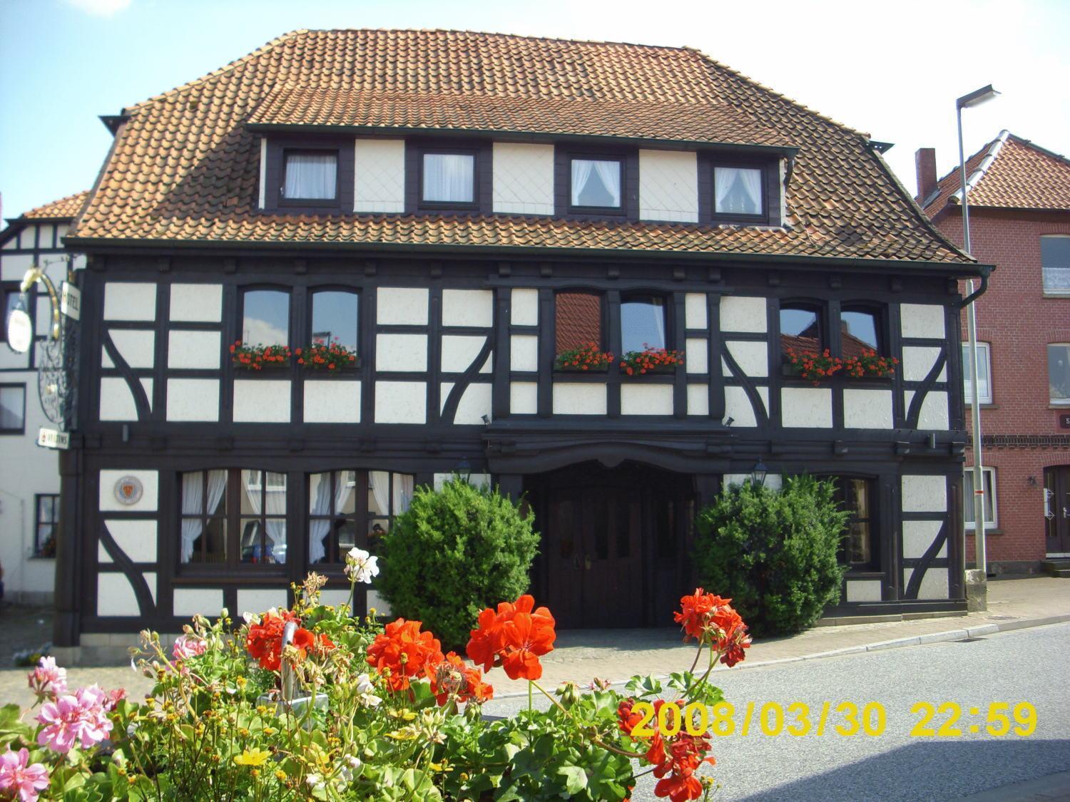 Schoekel'S Hotel Und Restaurant Elze Exterior foto